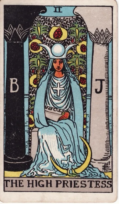 La Suma Sacerdotisa